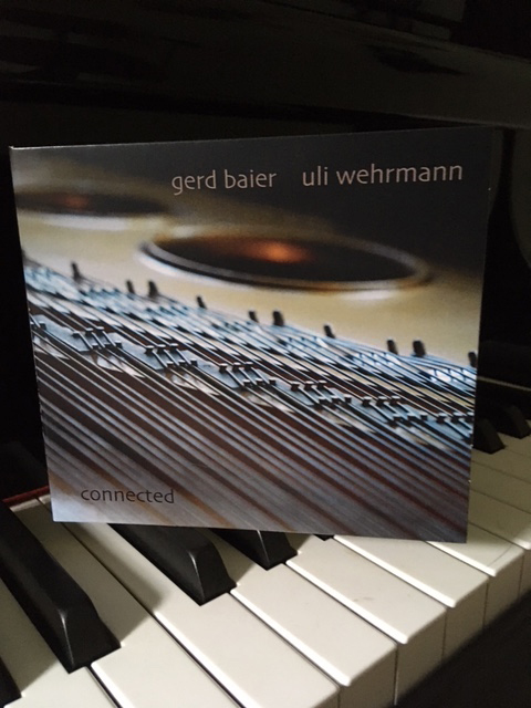 CD-Cover 'connected'